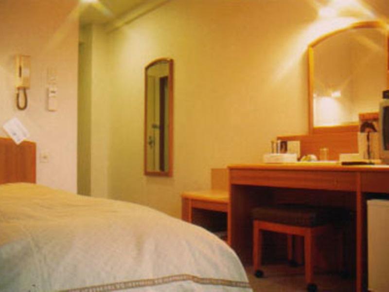 Business Inn Umesaki - Vacation Stay 63382V Nagasu Exteriér fotografie