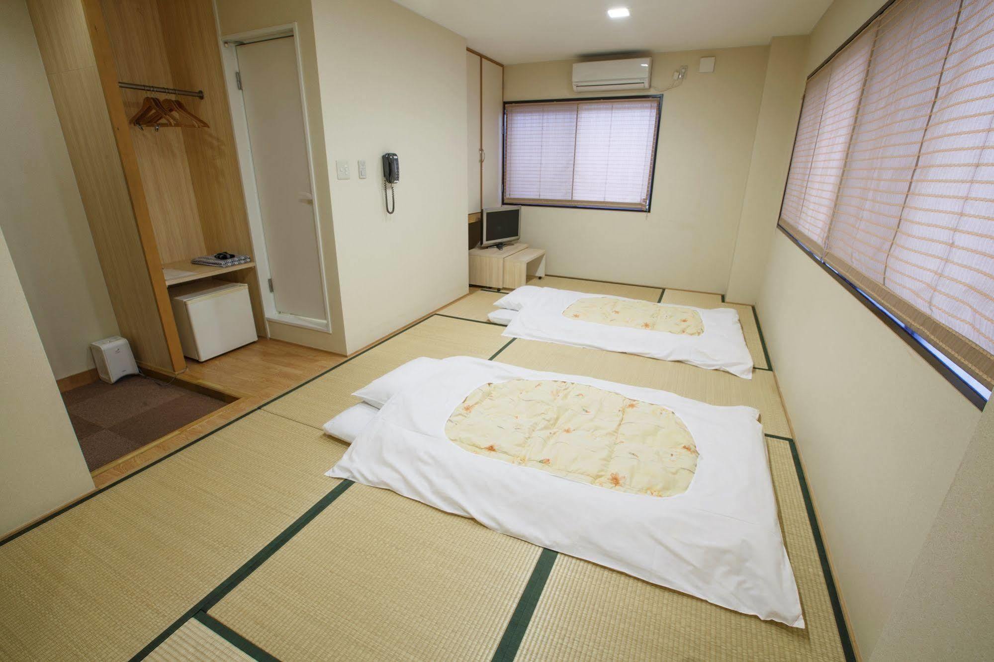 Business Inn Umesaki - Vacation Stay 63382V Nagasu Exteriér fotografie