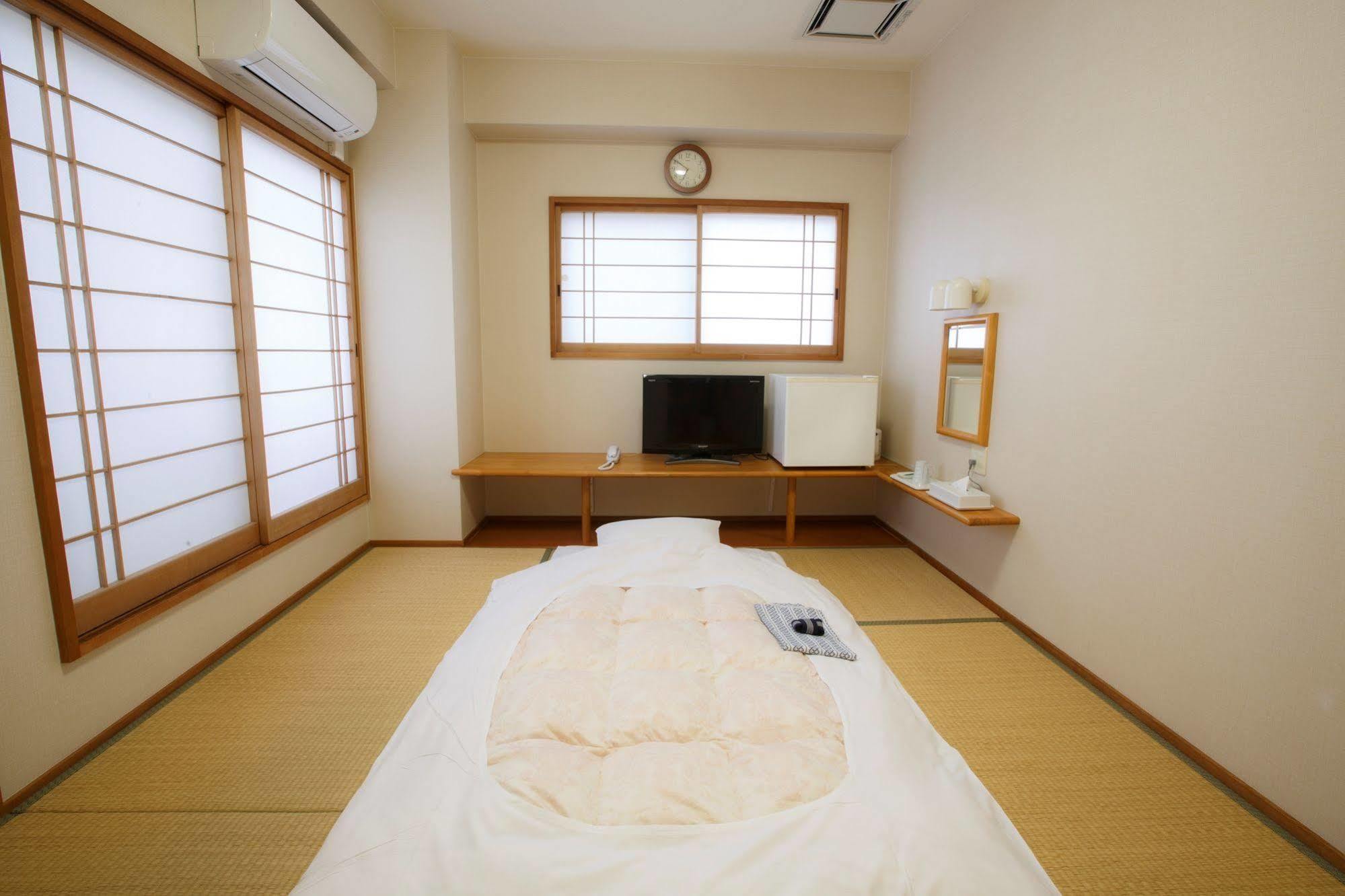 Business Inn Umesaki - Vacation Stay 63382V Nagasu Exteriér fotografie