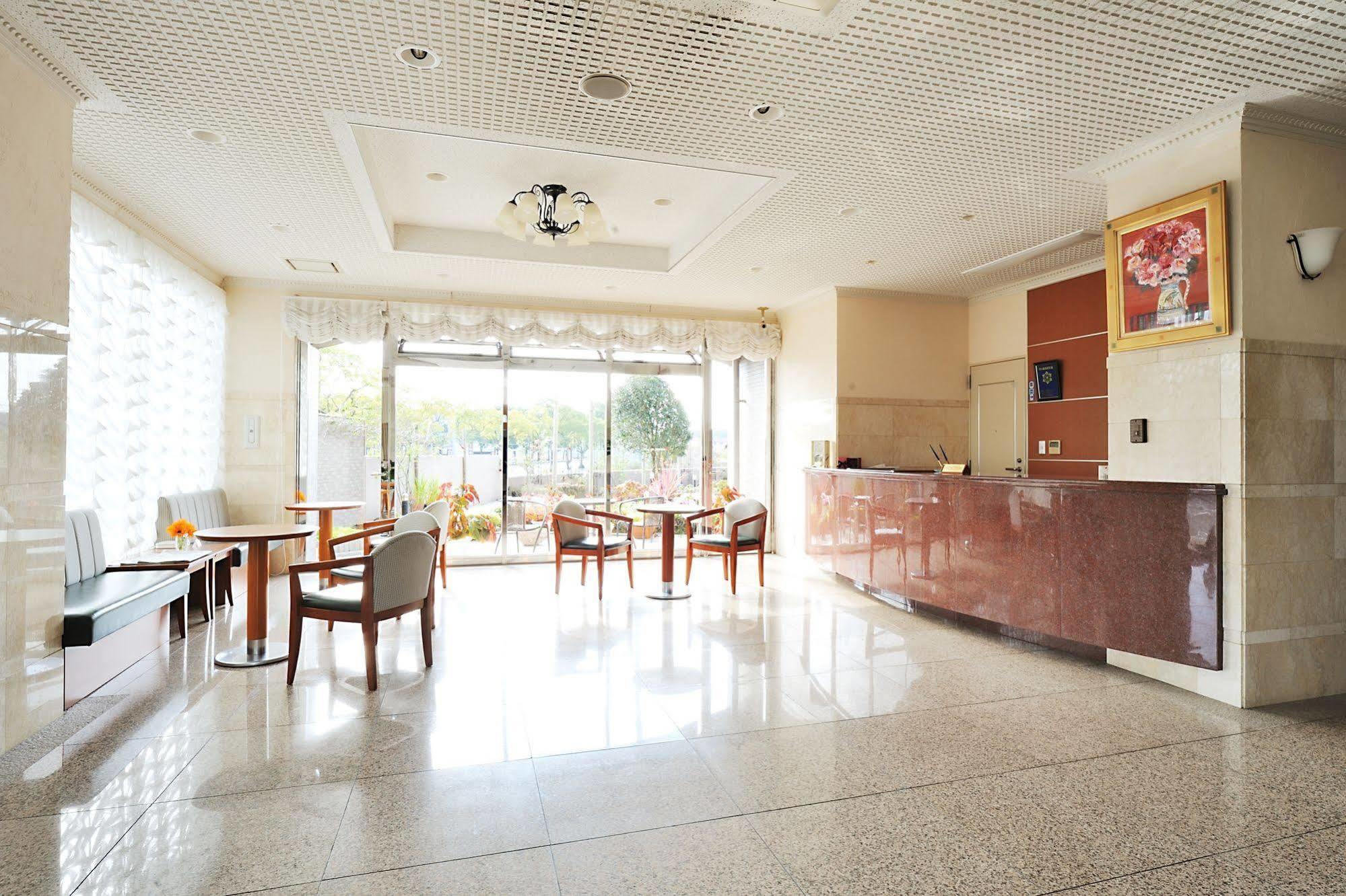 Business Inn Umesaki - Vacation Stay 63382V Nagasu Exteriér fotografie