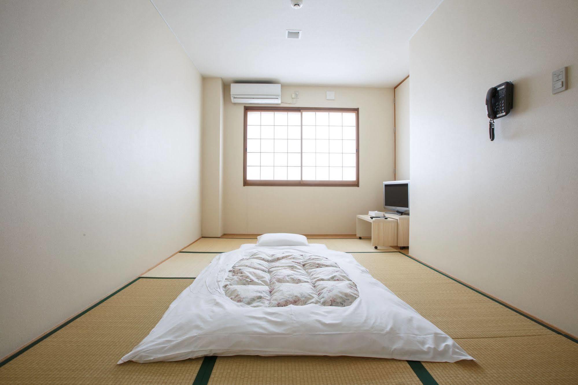 Business Inn Umesaki - Vacation Stay 63382V Nagasu Exteriér fotografie